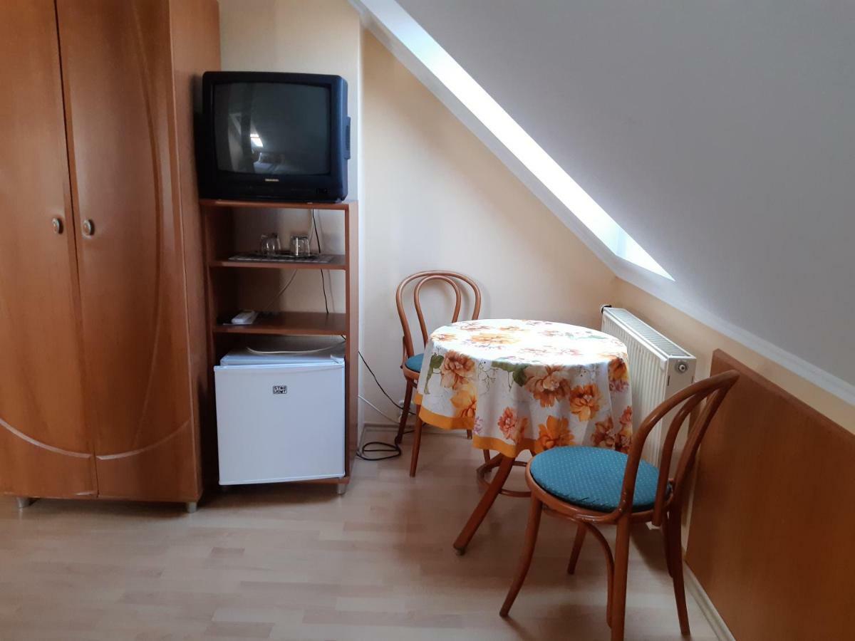 Szalay Villa Veszprém Екстериор снимка