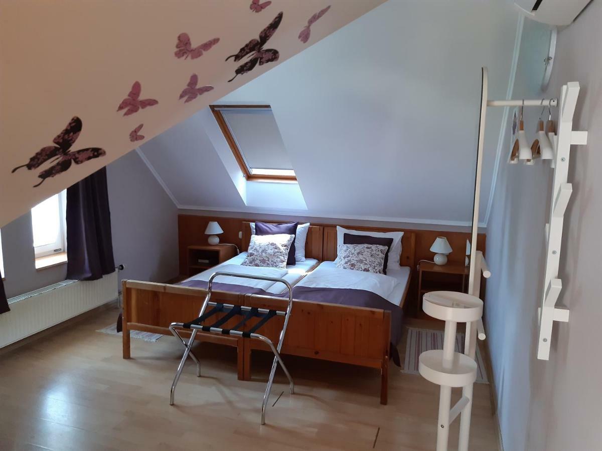 Szalay Villa Veszprém Екстериор снимка